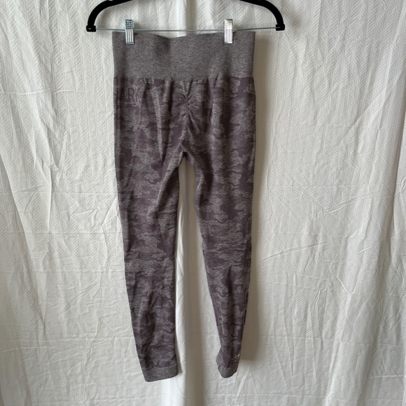 Gymshark Seamless High-Waisted Legging Camo Purple Size Small - Picture 9 of 9